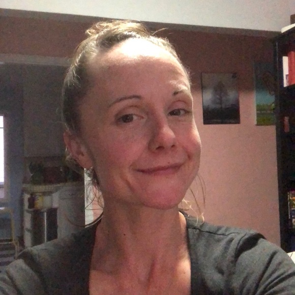 Meet your Posher, Tracey - Picture 1 of 1